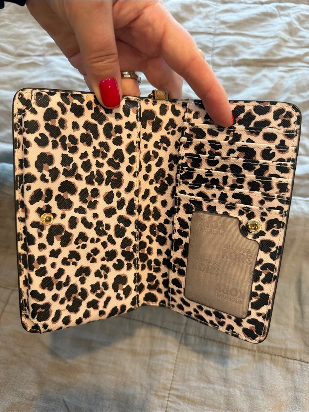 Michael Kors Beige/Tan Saffiano Leather Wristlet Gold Logo Animal Print Interior